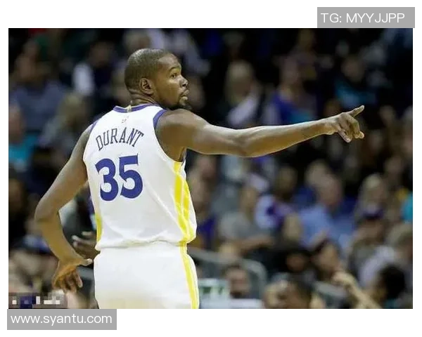 淘到宝了！50号秀桑德斯15投8中斩获全场最高25分并贡献4篮板2助攻1抢断